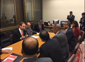 highcommissionerhr meets minister samaraweera 03mar2015-4