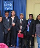 08 05 2017 groupphotocernlogo